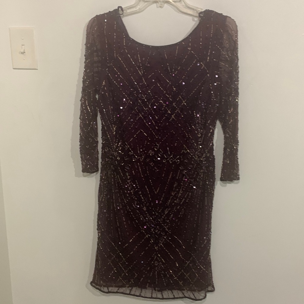 - Pizarro Nights burgundy Beaded Dress 8 wedding guest classy modest - Picture 2 of 8